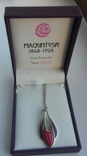 BNIB Rennie Mackintosh Style Fine Enamels Sea Gems Floral Pendant Necklace