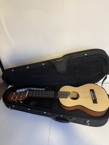 Yamaha guitarlele with - gl-1,