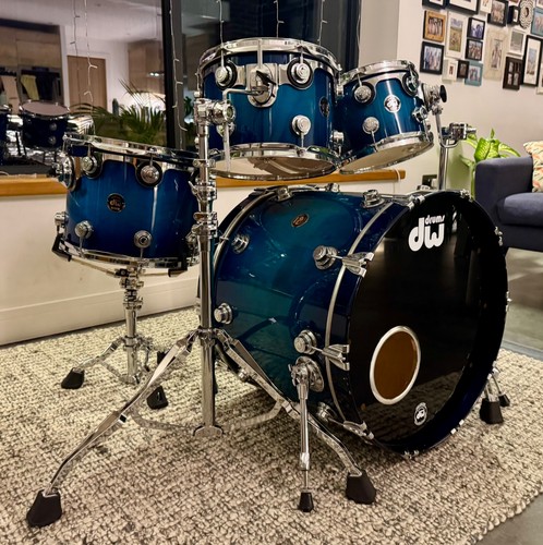 Collectors drum kit - dw,