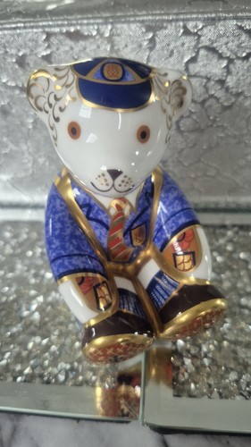 Royal crown derby paperweight - crown,