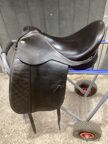 Sue carson seat black - carson, 17”
