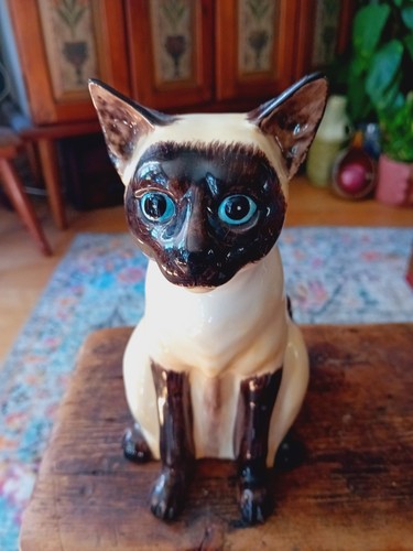 Siamese cat money box - cat,