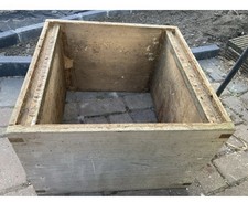 Deep brood National Beehive Frame (Inc Runners)