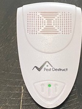 Very little Used Ultrasonic Pest Repeller  DevicePest Destruct Powerful Electro