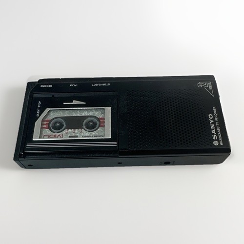Sanyo microcassette recorder - microcassette,