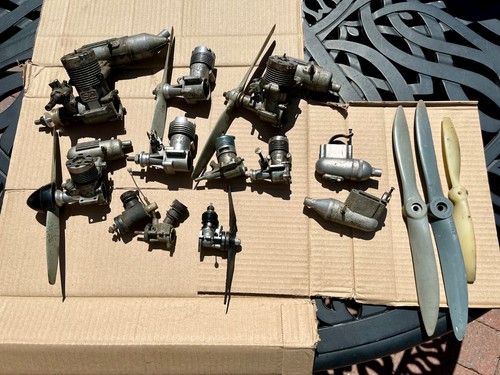 Model airplane engines
