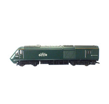 MINT Hornby Railroad R1230M Class 43 HST power car 43005 with GWR styling