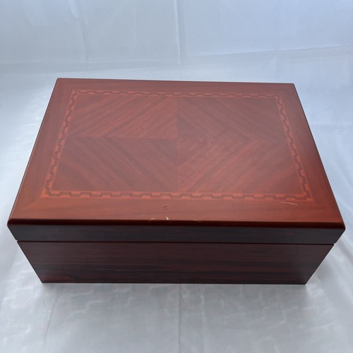 Cigar humidor box with - cigar,