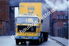 THH Truck Photos - Volvo F88 - Blue Dart.