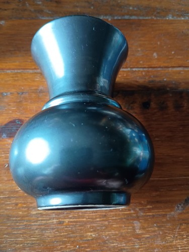 Prinknash pottery black lustre - pottery,