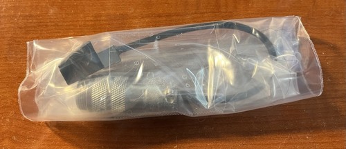 Radio mic adapter - adapter,