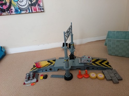 Robot wars toy bundle - toy,