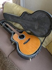 Applause by Ovation Electro