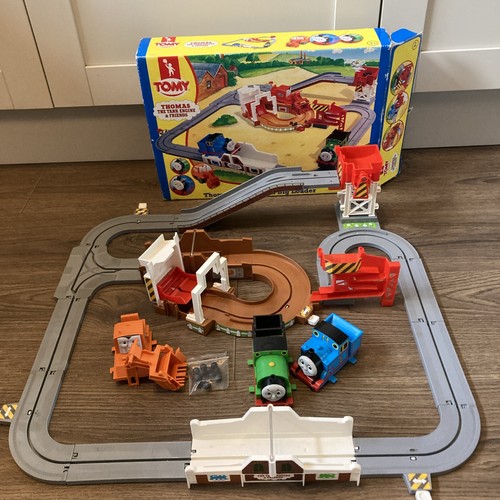 Tomy thomas and - tomy, big