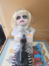 Halloween walking doll - walking,