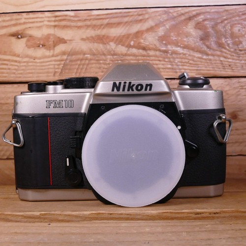 Used nikon fm10 35mm film - 35mm,