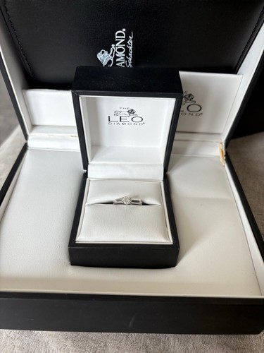 Leo diamond 43ct si2 - 0.43ct, g