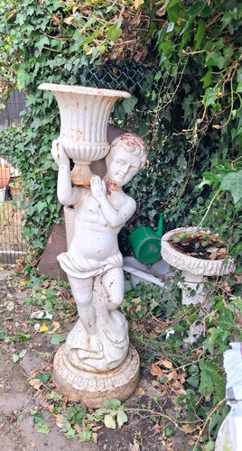 Large cast iron - large, urn