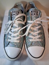 Light blue glitter/sparkly low