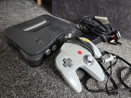 Nintendo n64 console bundle - nintendo,