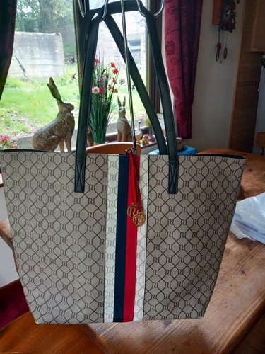 River island tote - bag, vgc.