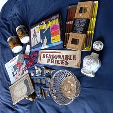 HIGHLY COLLECTABLE, JOB LOT OF ANTIQUE & VINTAGE COLLECTABLES & CURIOS..LOT B300