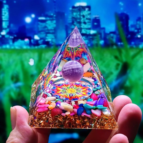 Orgonite pyramid amethyst - pyramid,