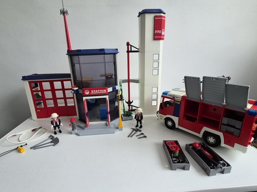 Playmobil fire station 4819 - fire,