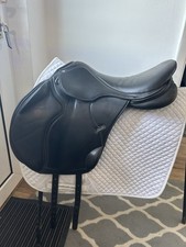 Cavaletti Monoflap Jump Saddle 17.5” Black (MW Gullet)