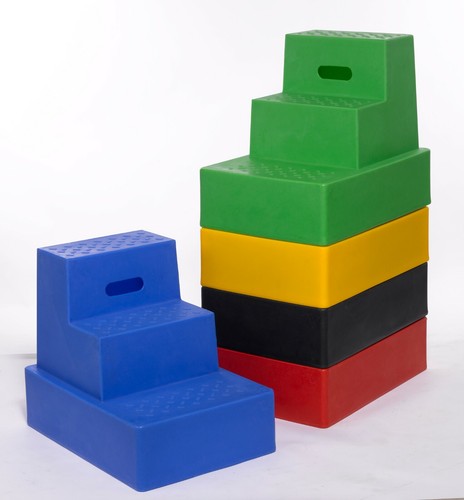 Step standard horse mounting - step,
