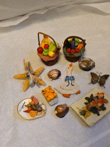 Vtg refrigerator magnet lot - refrigerator,