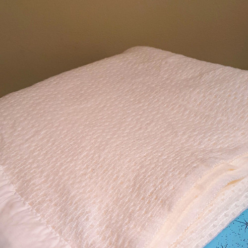 Witney cream blanket new - ,