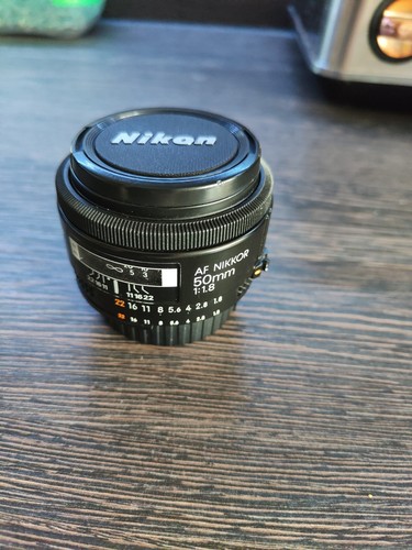 Nikon nikkor 50mm 1 8 - nikon, af