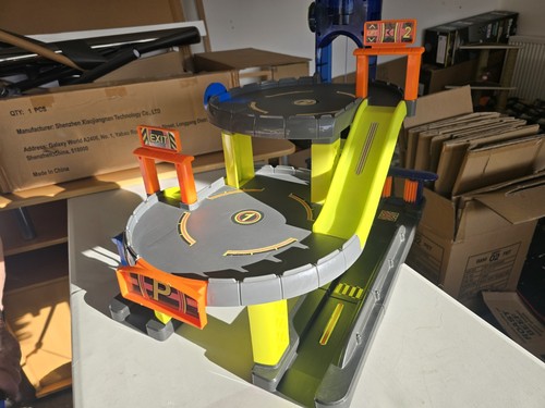 Elc big city toy garage - city, car
