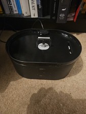 Pet Water Fountain 2.2L Automatic Dog Drinking Fountain Filtered Cat Water Bowl