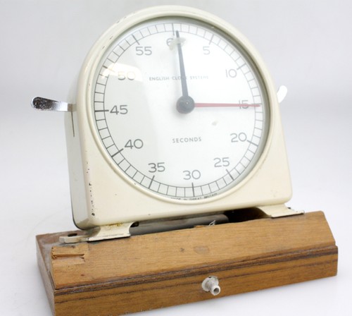 Smiths darkroom clock process - darkroom,