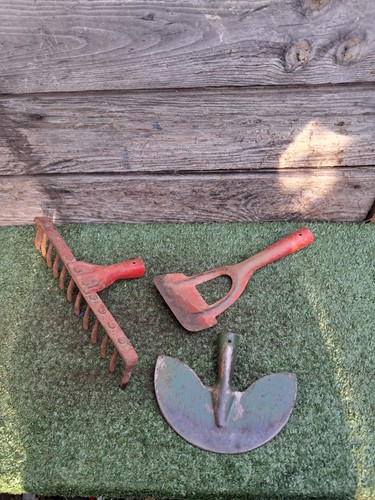 Vintage garden tool heads - vintage,