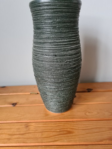 Large poole pottery vase - poole,