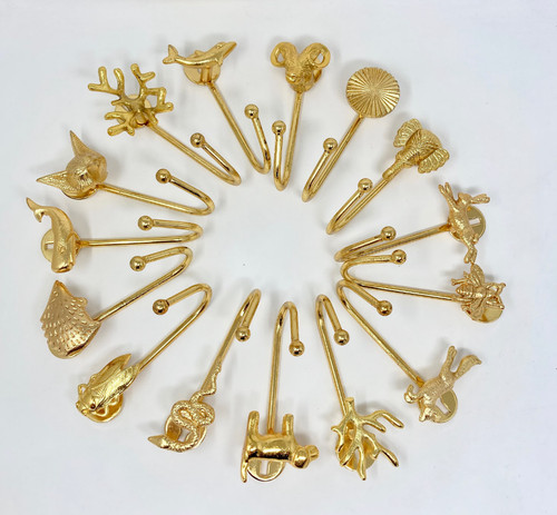 Bright gold animal - animal, wall