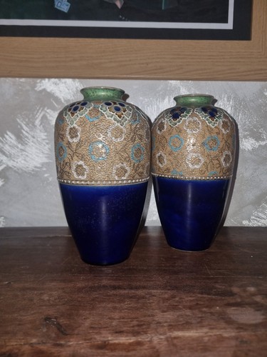 Pair royal doulton - |,
