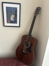 Taylor 320e Baritone SLTD