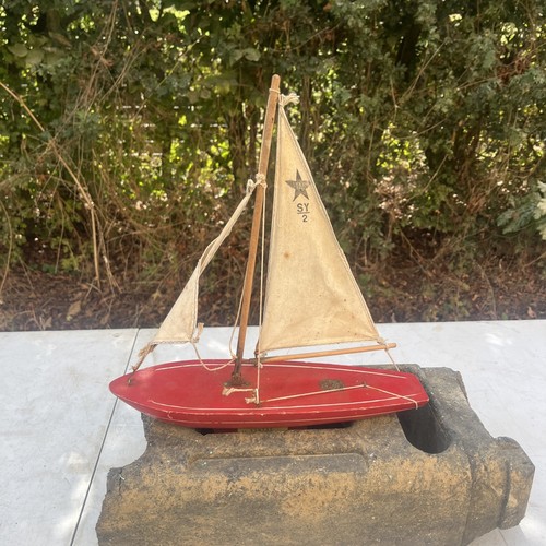 Vintage 1960s star pond yacht - ,