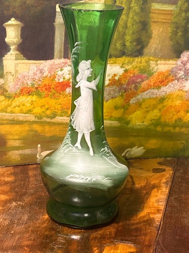 Antique mary gregory green - mary,
