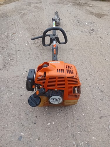 Stihl petrol pole - ,
