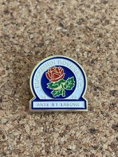 Blackburn Rovers  Enamel/metal  Crest pin badge Price includes postage within UK