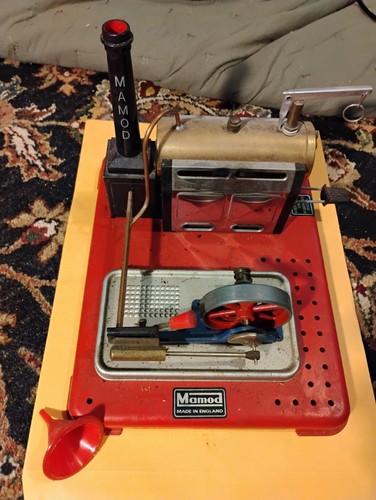 Mamod stationary steam engine - ,