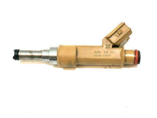 Fuel injector 23250 - injector, 23250-37010