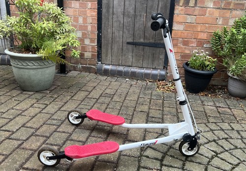 Kids fliker tri wheel - wheel, swivel