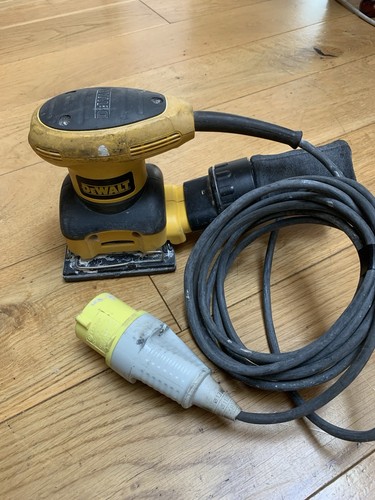 Dewalt palm sander 110v with