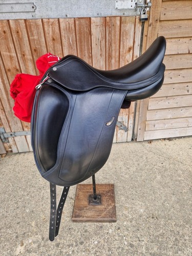 Equipe emporio dressage - emporio,
